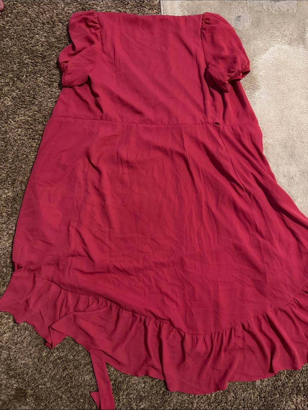 Gibson Raspberry Wrap Midi Dress with Ruffle Hem - Picture 4 of 4